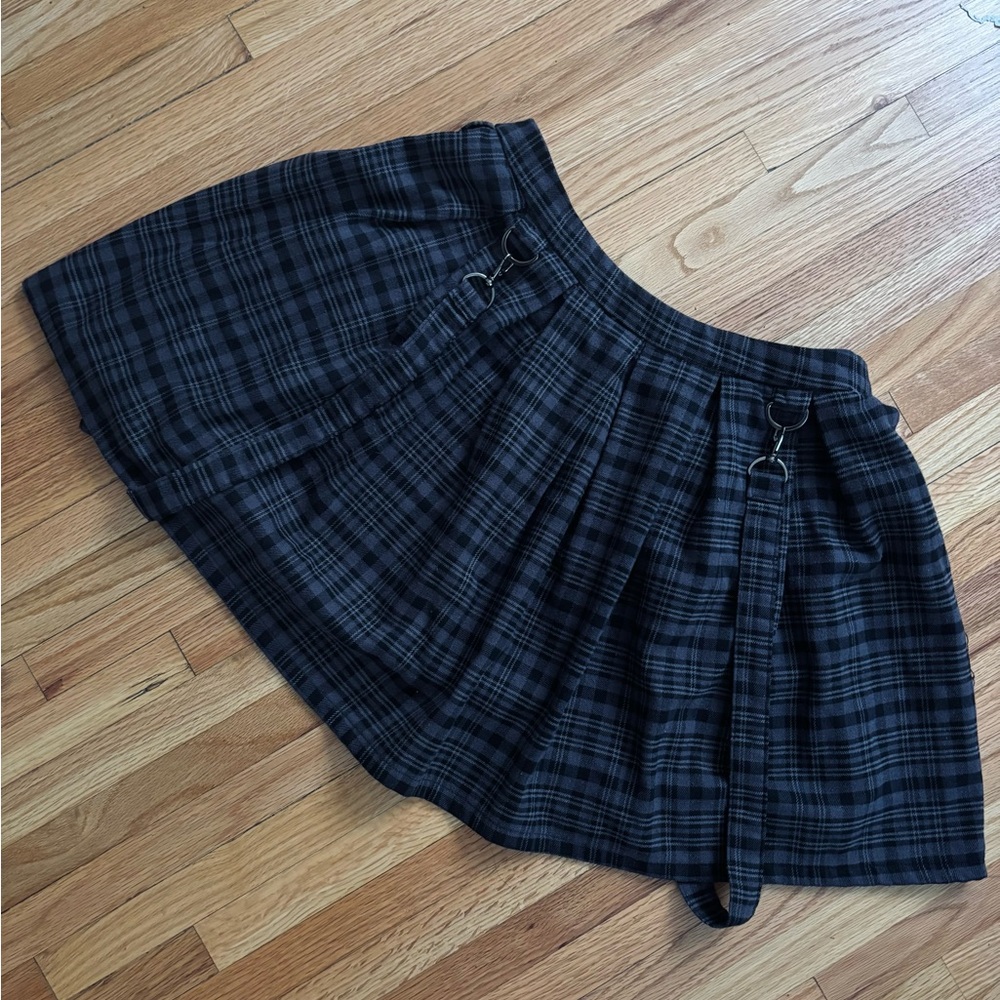 Hot Topic Black Plaid A-Line Skirt